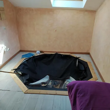 Ferienhaus Maison Chaleureuse A Bagnac-sur-cele 70 M² Avec Jardin Accueillant