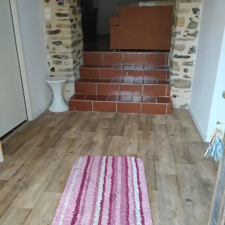 Ferienhaus Maison Chaleureuse A Bagnac-sur-cele 70 M² Avec Jardin Accueillant Linac